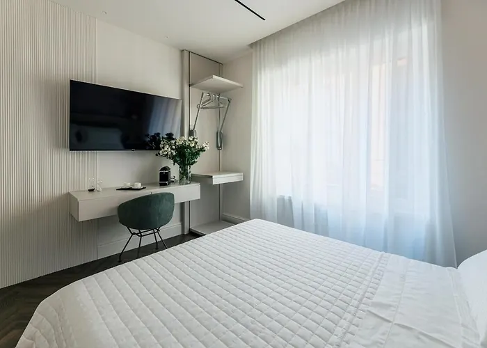 Exclusive Domus Gaudia Apartment